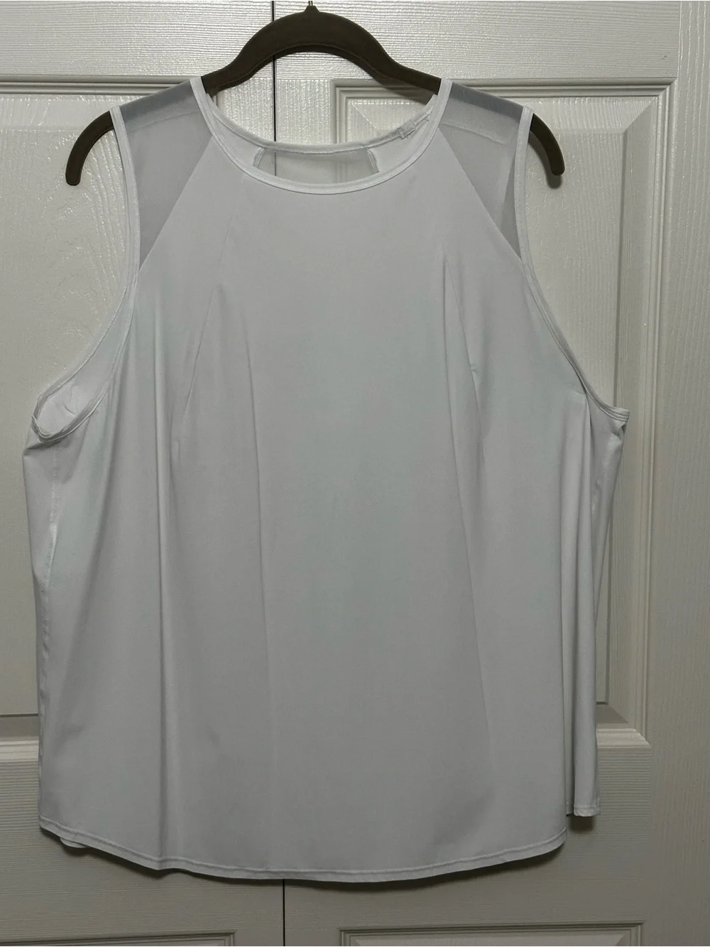 Lululemon Sculpt Tank Top in White Size 16 VGUC